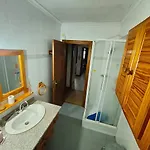 Bed and Breakfast Gurbialde Etxea Mutriku