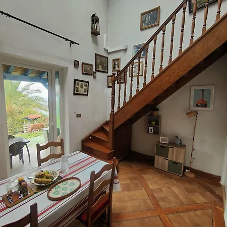 Gurbialde Etxea Bed and breakfast *