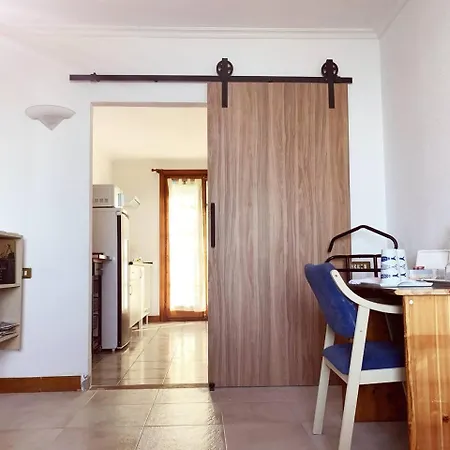 Gurbialde Etxea Bed and breakfast Mutriku