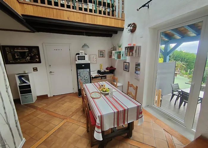 Gurbialde Etxea Bed & Breakfast Mutriku