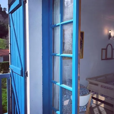 Gurbialde Etxea Bed & Breakfast *