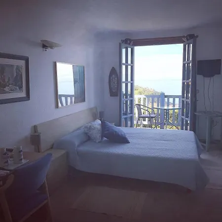 Gurbialde Etxea Oda ve Kahvaltı