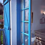 Gurbialde Etxea B&B *